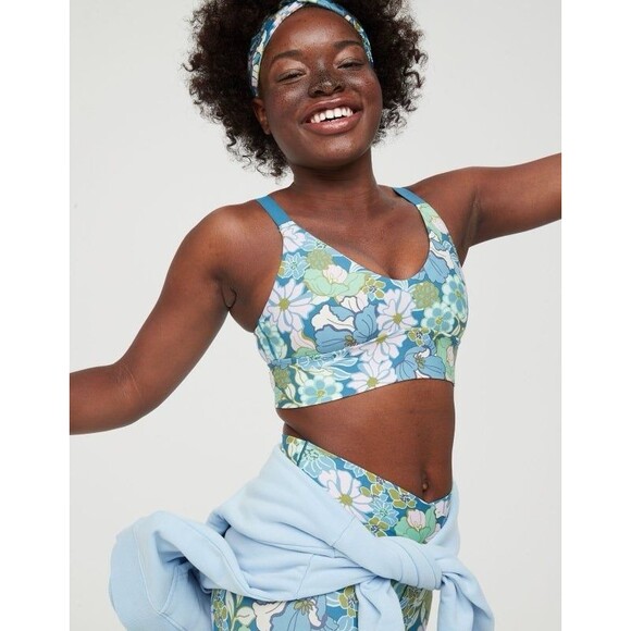 Offline by Aerie Real Me Ballet Back Sports Bra
Size Small - Picture 3 of 10